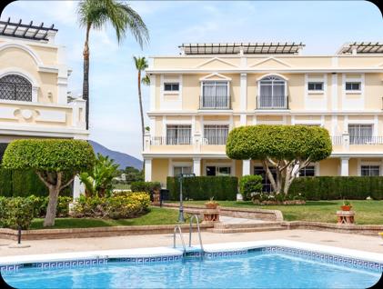 Aloha Gardens 168, residential building with gardens and pool
